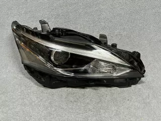 CT200H Фара правая Lexus CT Арт e12521479, вид 1
