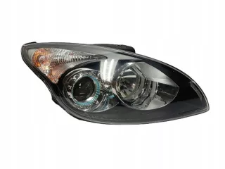 92102-2R000 Фара правая Hyundai i30 FD Арт e12521316, вид 1