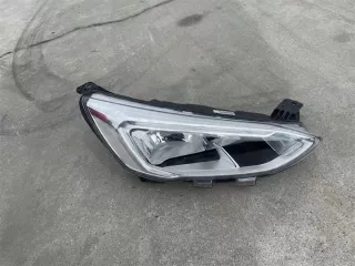 JX7B-13W029-AE Фара правая Ford Focus 4 Арт e12521190, вид 1