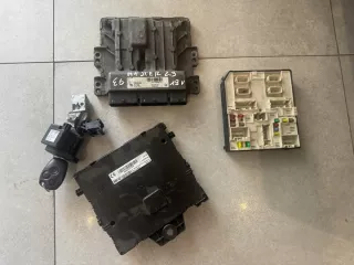 237106117R 237109955R AUTOFRANCE2 Блок управления двигателем Renault Master 3 Арт e12513895, вид 1