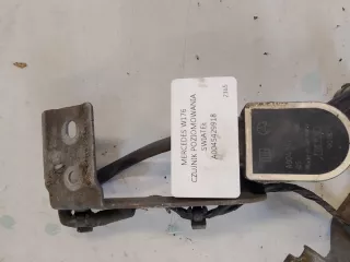 A0045429918 Датчик дорожного просвета Mercedes A W176 Арт e12513826, вид 3