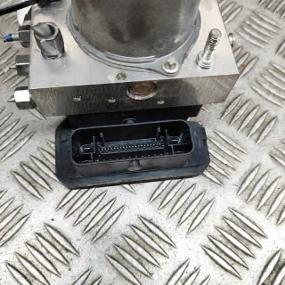104474500B Блок ABS Tesla model Y Арт e12504666, вид 4