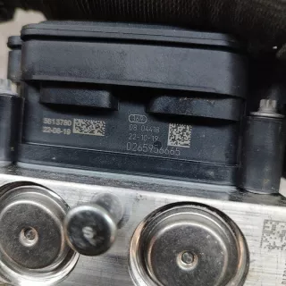 104474500B Блок ABS Tesla model Y Арт e12504664, вид 8