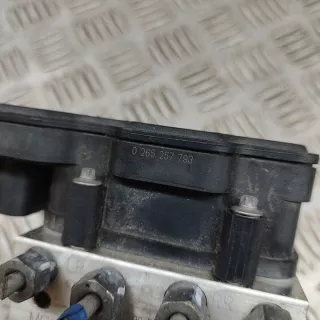 104474500B Блок ABS Tesla model Y Арт e12504664, вид 10