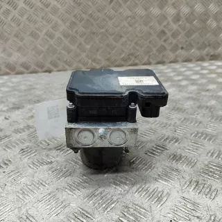 110354100A Блок ABS Tesla model 3 Арт e12504656, вид 1