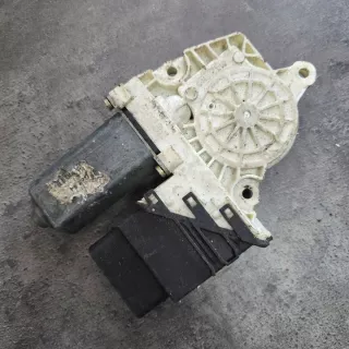 9776105406301 Моторчик стеклоподъемника Volkswagen Golf 4 Арт e12504247, вид 1
