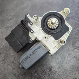 101439202 Моторчик стеклоподъемника Volkswagen Golf 4 Арт e12504239, вид 1