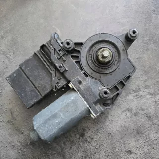 105406301 Моторчик стеклоподъемника Volkswagen Golf 4 Арт e12504237, вид 3