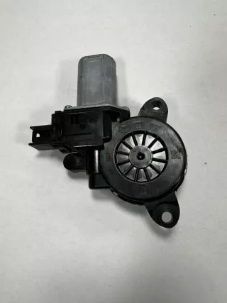BHN95858X Моторчик стеклоподъемника Mazda 3 BM Арт e12503690, вид 1