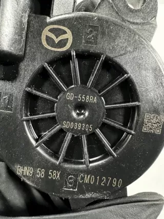 BHN95858X Моторчик стеклоподъемника Mazda 3 BM Арт e12503690, вид 3