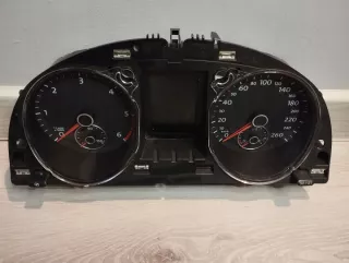 3AA920870D Щиток приборов (приборная панель) Volkswagen Passat B7 Арт e12498501, вид 1