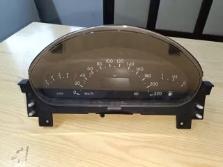 A1685403911 Щиток приборов (приборная панель) Mercedes A W168 Арт e12497751, вид 1
