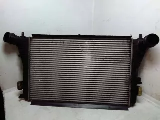 3C0145805AK Интеркулер Volkswagen Passat B7 Арт e12496539, вид 1