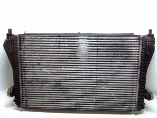 3C0145805AK Интеркулер Volkswagen Passat B7 Арт e12496539, вид 4