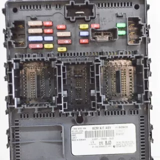 LU5T15604BJD Блок предохранителей Ford Fiesta 5 Арт e12491092, вид 7