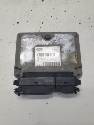 8200412942 8200561157 Блок управления двигателем Renault Master 2 Арт e12486250, вид 1