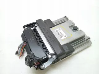 03L906022NP Блок управления двигателем Audi A5 (S5,RS5) 1 Арт e12481474, вид 1