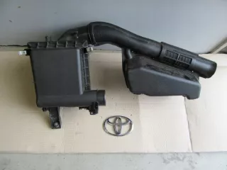 17701-0T130 Корпус воздушного фильтра Toyota Auris 2 Арт e12474365, вид 1