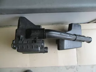 17701-0T130 Корпус воздушного фильтра Toyota Auris 2 Арт e12474365, вид 4