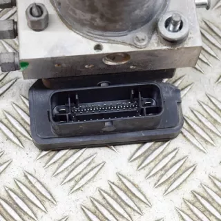 104474500B Блок ABS Tesla model Y Арт e12460715, вид 4