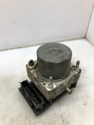 0265800335 0265231333 8200229137 Блок ABS Renault Clio 2 Арт e12460383, вид 1