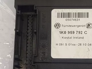 1K0959792C 1K0959702E Моторчик стеклоподъемника Volkswagen Golf 5 Арт e12459488, вид 6