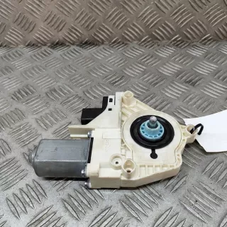 G03483100 Моторчик стеклоподъемника Tesla model Y Арт e12459367, вид 2