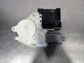 0130822263 Моторчик стеклоподъемника Audi A3 8P Арт e12456876, вид 1