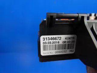 31346672 Блок предохранителей Volvo V90 2 Арт e12446214, вид 3