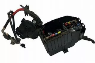 6G9T14A067CC Блок предохранителей Volvo S60 2 Арт e12445381, вид 2