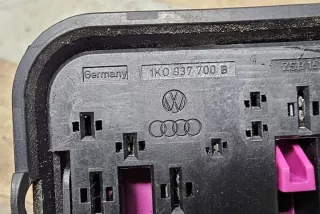 1K0937700B Блок предохранителей Volkswagen Passat B6 Арт e12445097, вид 1