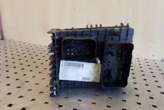 1K0937800E Блок предохранителей Volkswagen Golf 5 Арт e12444806, вид 2
