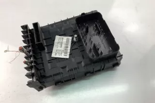 1K0937125C Блок предохранителей Volkswagen Golf 6 Арт e12444729, вид 3