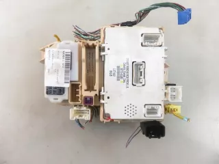 3677062JB0 3861084F00 RF00B1C7 Блок предохранителей Suzuki Swift 3 Арт e12444371, вид 8