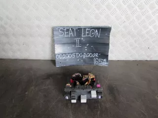  3C0937049AD 05-09r Блок предохранителей Seat Leon 2 Арт e12444092, вид 1