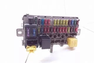 YQE102720 Блок предохранителей Rover 45 Арт e12443936, вид 2