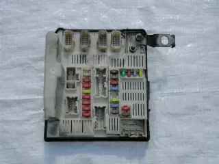 8200455424J Блок предохранителей Renault Megane 2 Арт e12443785, вид 1