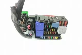 KZ01 20241077 Блок предохранителей Renault Megane 3 Арт e12443759, вид 3