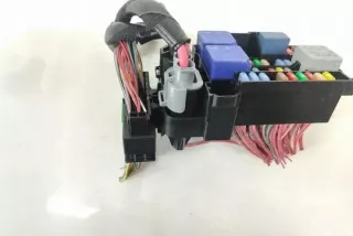 KZ01 20241077 Блок предохранителей Renault Megane 3 Арт e12443759, вид 4