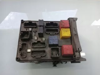 8200148809 Блок предохранителей Renault Laguna 2 Арт e12443681, вид 1