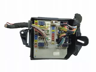 8200683706 Блок предохранителей Renault Clio 3 Арт e12443440, вид 1
