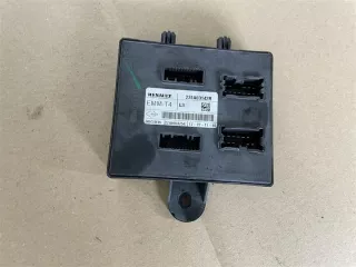  231A03142R 2748953754 Блок предохранителей Opel Vivaro A Арт e12442969, вид 1