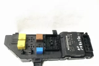 24400590 Блок предохранителей Opel Vectra C  Арт e12442790, вид 3
