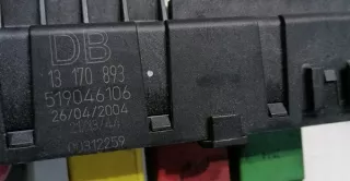  13170893 02-08r Блок предохранителей Opel Vectra C  Арт e12442781, вид 2