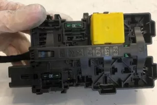 9675730380 Блок предохранителей Opel Corsa F Арт e12442305, вид 3
