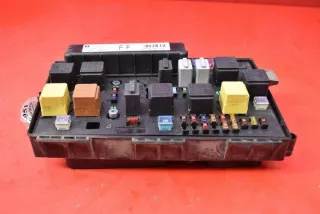 13191129 Блок предохранителей Opel Astra H Арт e12442215, вид 3