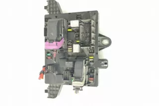 365927271 Блок предохранителей Opel Astra J Арт e12441943, вид 3