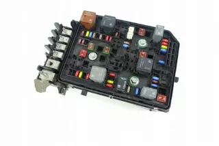 39040852 Блок предохранителей Opel Astra K Арт e12441869, вид 2