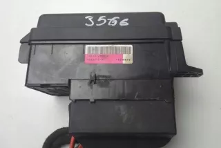 9213372 Блок предохранителей MINI CLUBMAN R55 Арт e12441261, вид 3