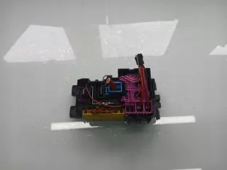 A2059067200 Блок предохранителей Mercedes C W205 Арт e12439576, вид 1